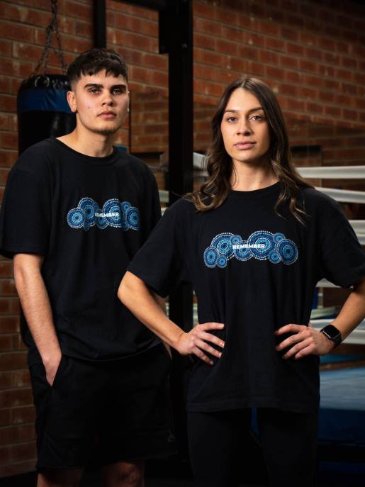 ruházat Ryderwear ne feledje a túlméretezett pólót fekete férfiak B48F1261